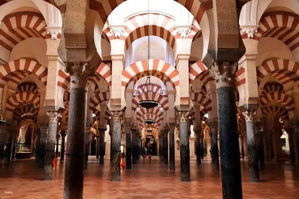 Cordoba's iconic landmarks 4-hour guided tour