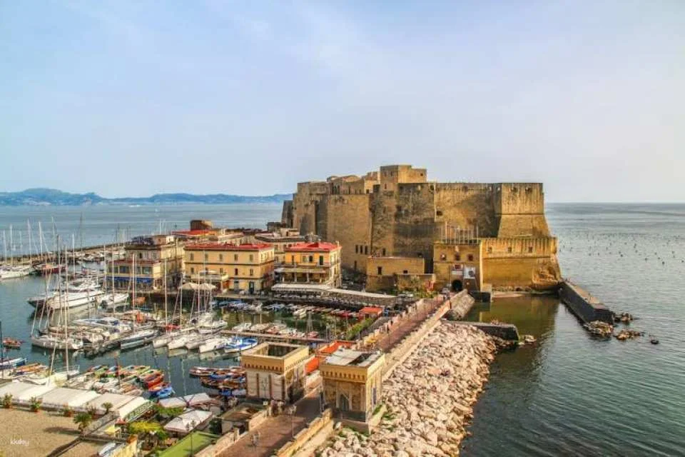 Royal Palace of Naples and monumental area small group tour