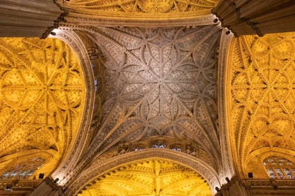 Monumental Seville official guided tour