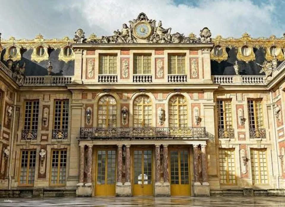 Versailles Palace audio guided tour with private transfers