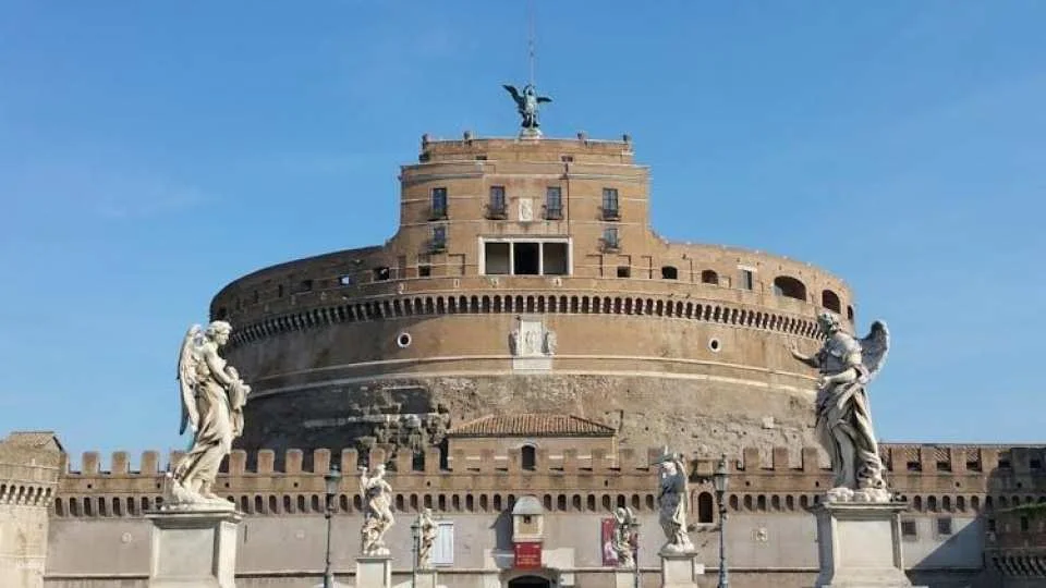 Access to St. Peter’s Basilica and Castel Sant’Angelo