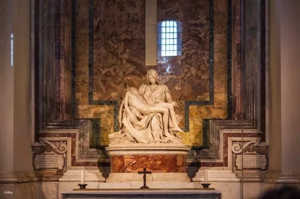 Access to St. Peter’s Basilica and Castel Sant’Angelo