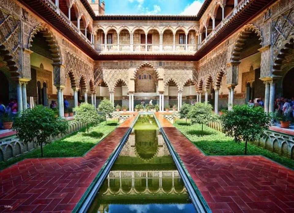 Seville Private Tour: Cathedral, Giralda and Alcazar Tickets