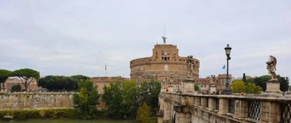 Passetto di Borgo and Castel Sant'Angelo access with audio guide