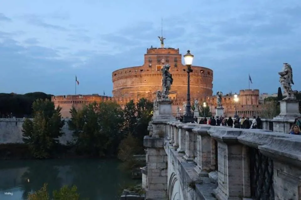 Passetto di Borgo and Castel Sant'Angelo access with audio guide