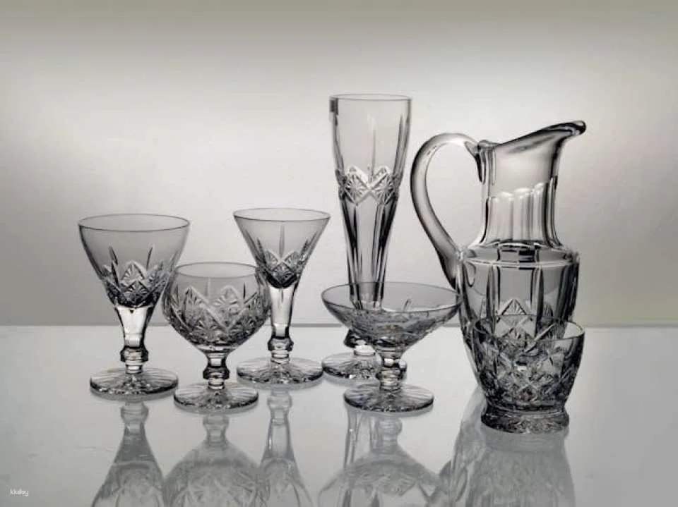 Excursion to Rückl Crystal Glass Factory Nizbor from Prague