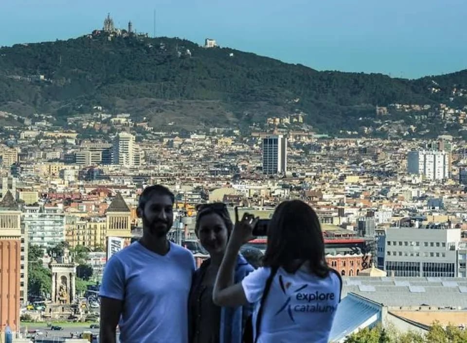 Barcelona full-day tour with Sagrada Familia skip-the-line entry