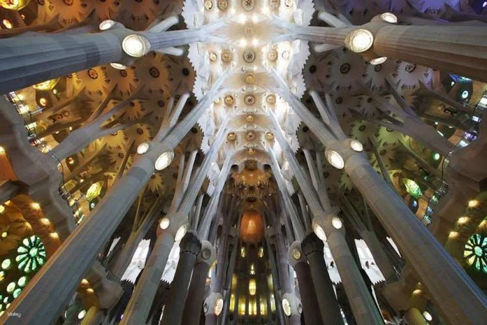 Sagrada Familia tickets with an audio tour