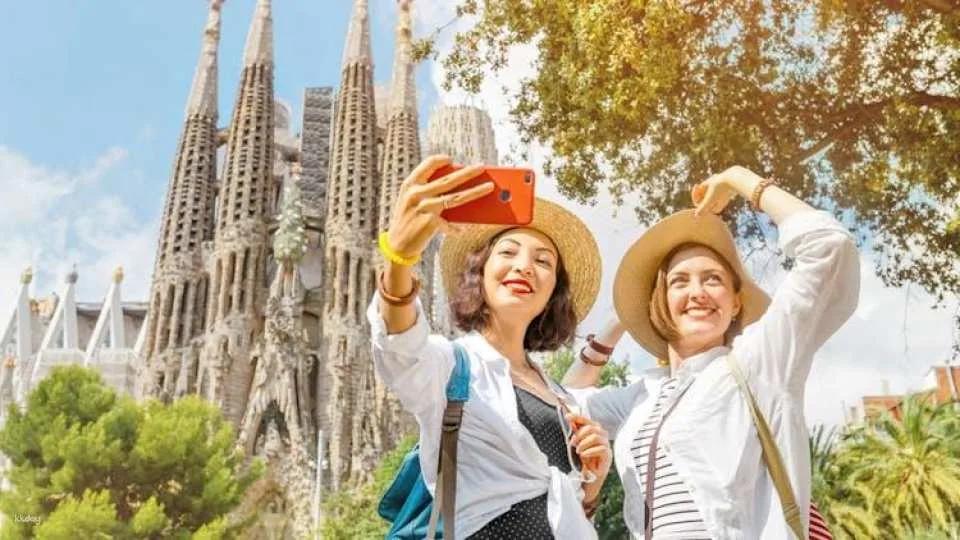 Sagrada Familia tickets with an audio tour