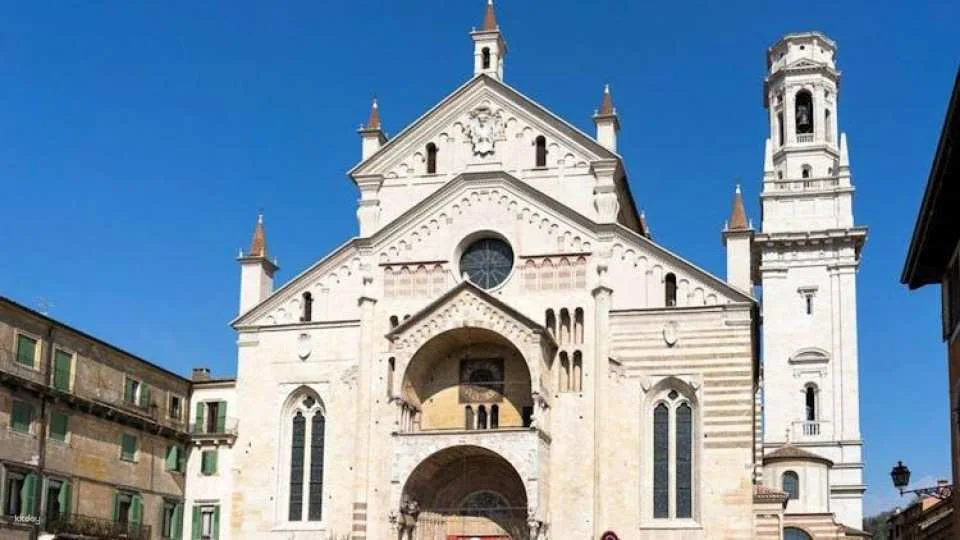 Verona audio guide with TravelMate app