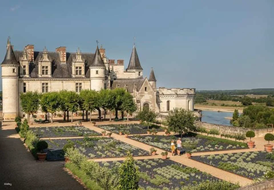 Skip-the-line tickets to the Château Royal d'Amboise