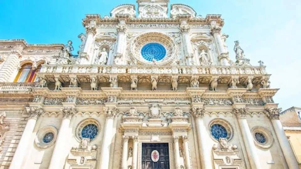 Lecce audio guide with TravelMate app