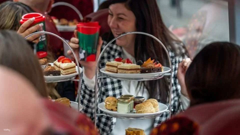 London afternoon tea bus tour with PG tips and optional London Eye