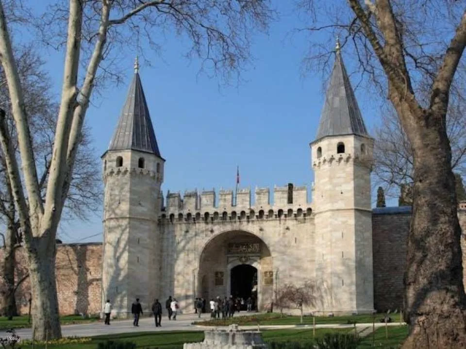 1-Day Istanbul Fast Pass with Skip-the-Line Entrance Tickets