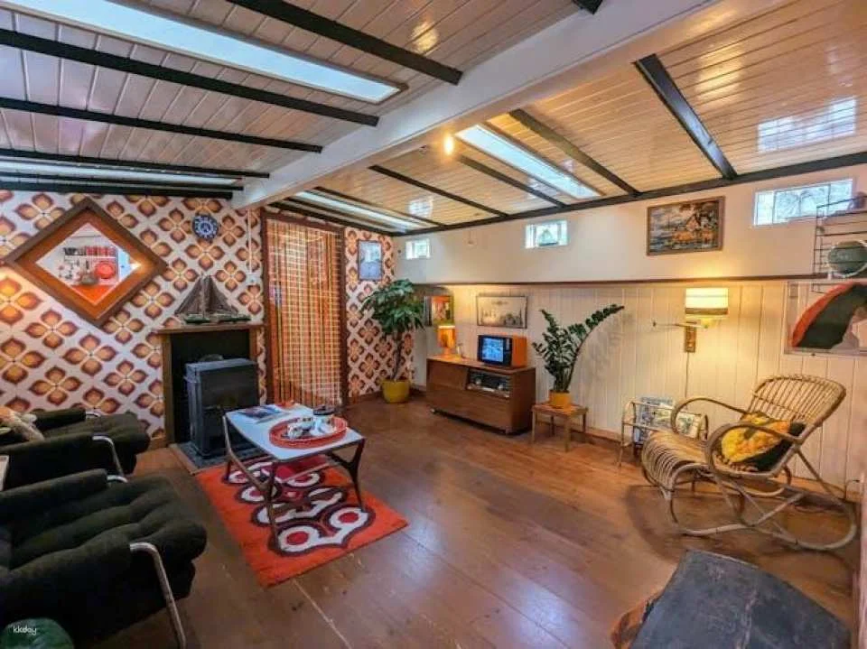 Houseboat Museum Amsterdam tickets with self guided audio tour