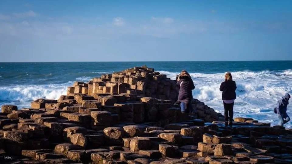 Giant's Causeway, GOT Film Locations and Belfast City Sightseeing Tour