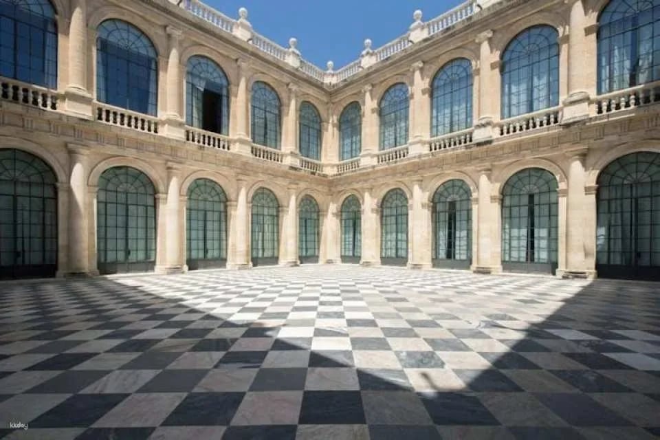 Guided Tour of the Archive of the Indies in Seville