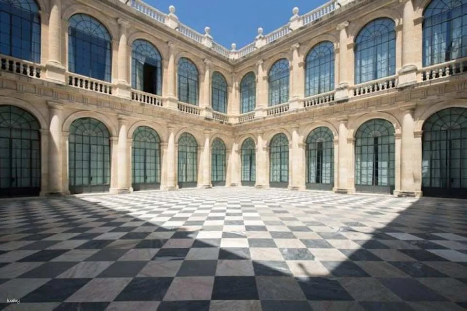 Guided Tour of the Archive of the Indies in Seville