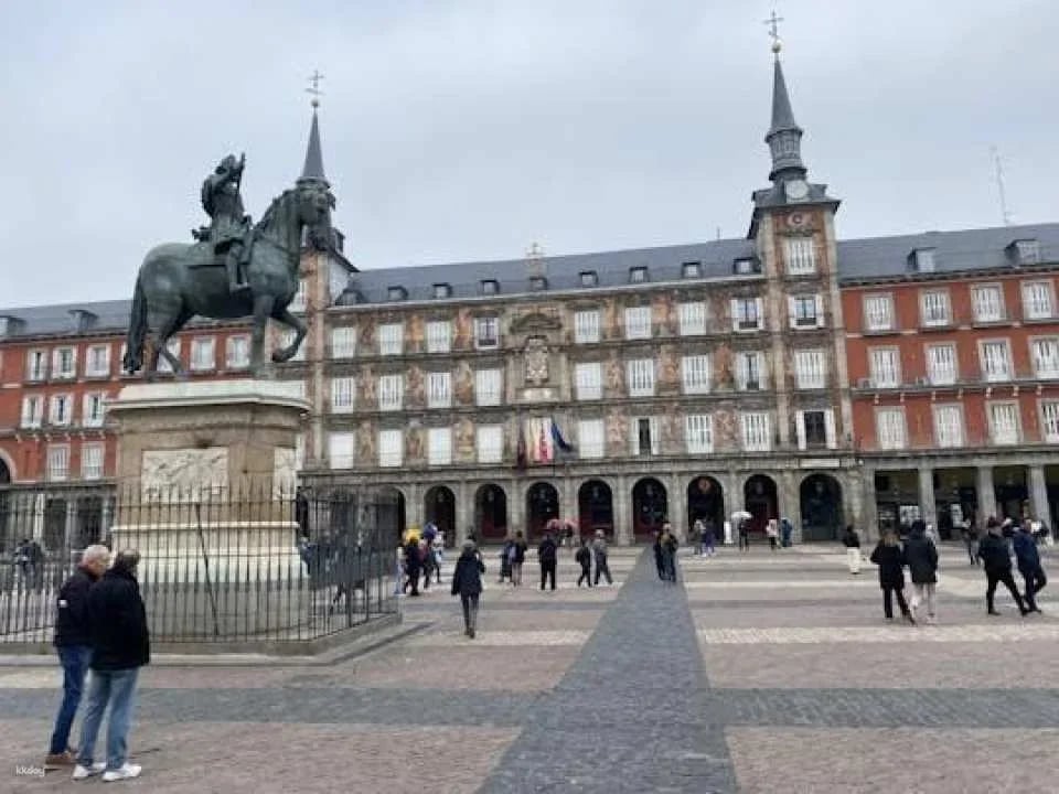 Historic Tour of the Habsburgs Dynasty with a Guide