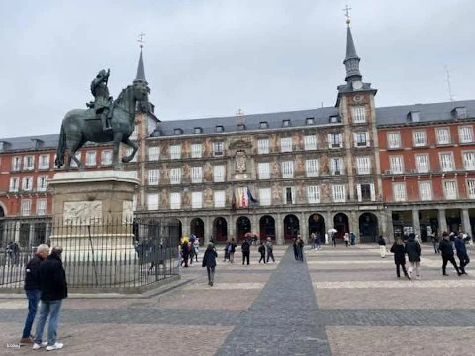 Historic Tour of the Habsburgs Dynasty with a Guide