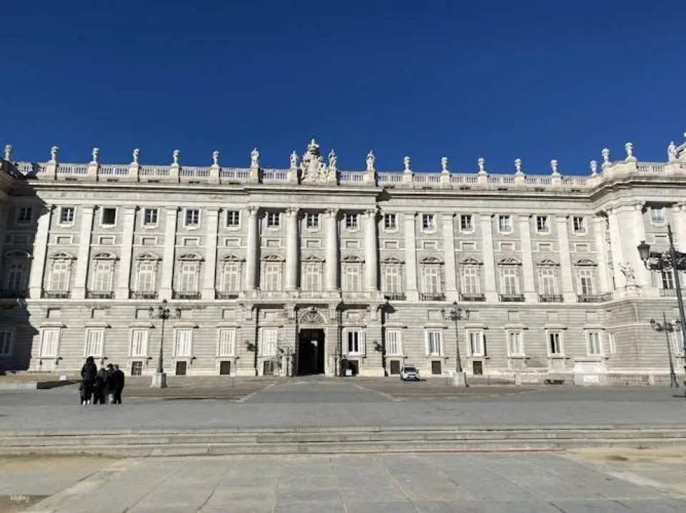 Historic Tour of the Habsburgs Dynasty with a Guide