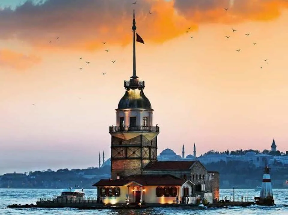 Maiden's Tower Entry Ticket with Audio Guide