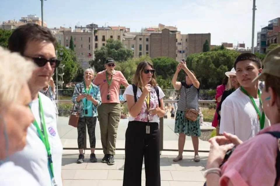 Sagrada Familia entrance tickets and small-group tour