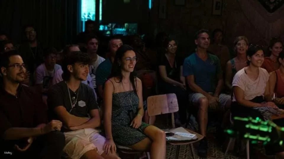 Live Fado performance with Port wine