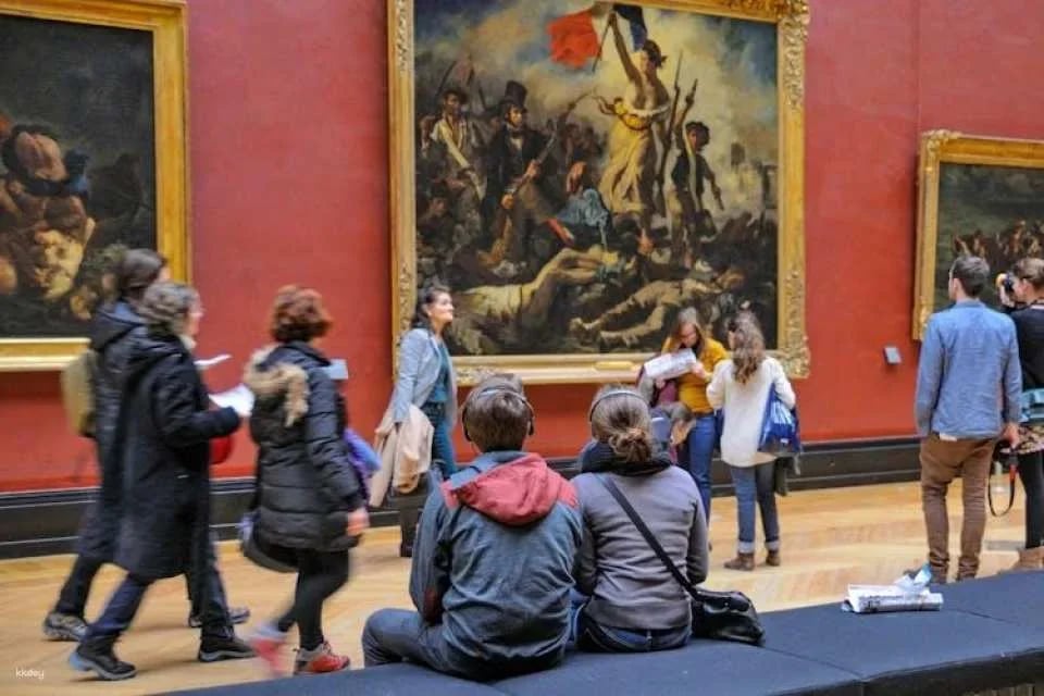 Louvre Museum self-guided tour with audio app