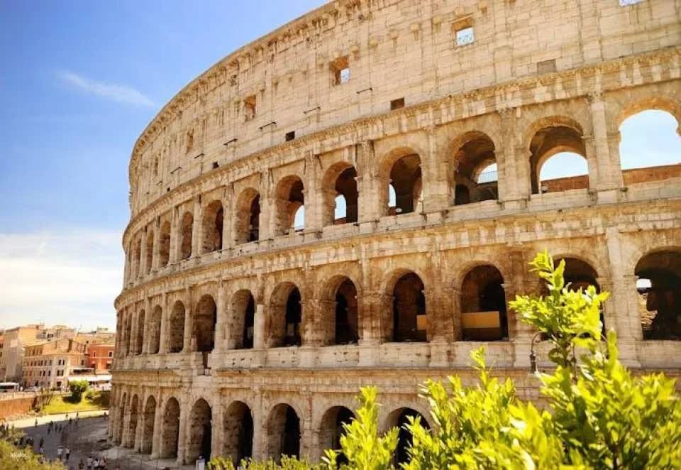 Full-day combined guided tour of Vatican and Colosseum