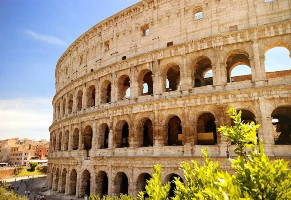 Full-day combined guided tour of Vatican and Colosseum