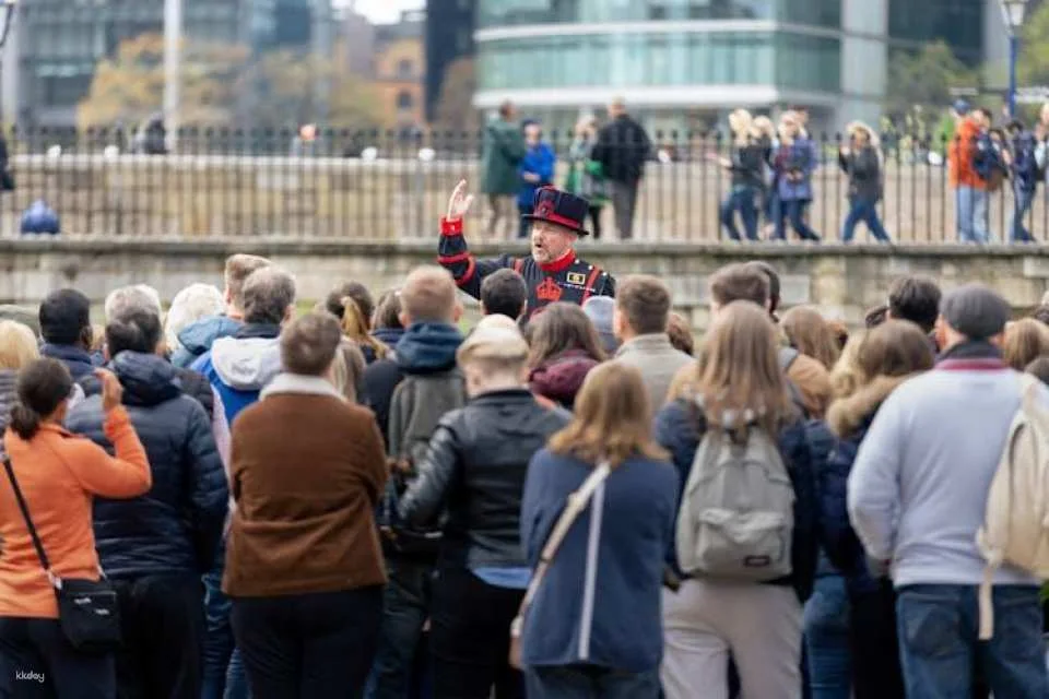 Tower of London and Private Audience with Beefeater