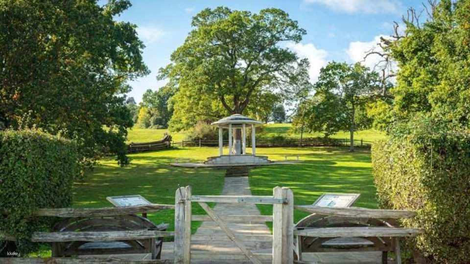 Stonehenge and ancient Britain full-day tour from London