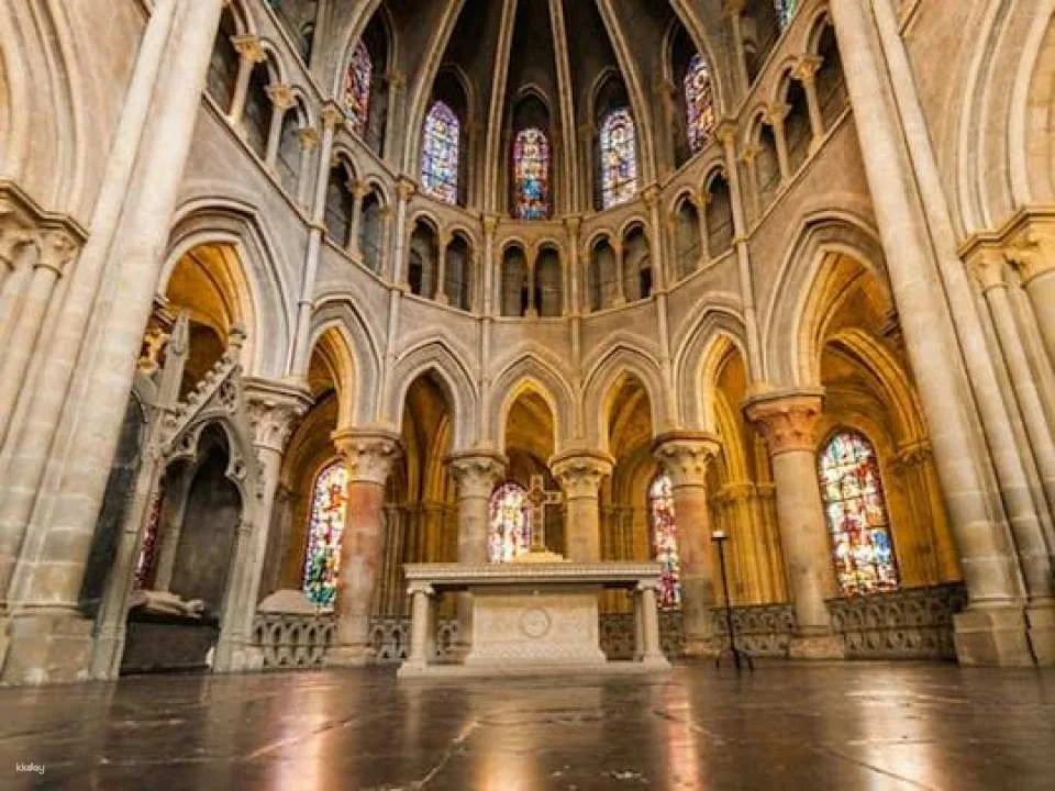 Lausanne Cathedral guided tour for private groups