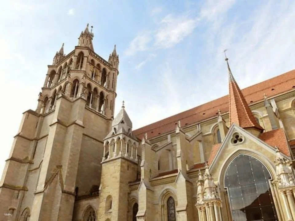 Lausanne Cathedral guided tour for private groups