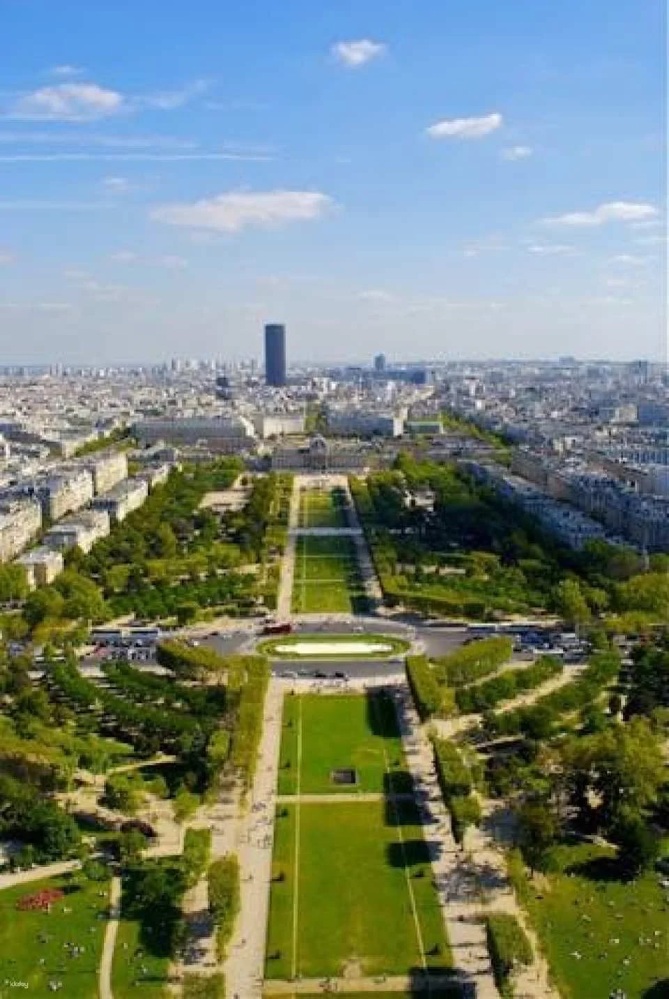 Eiffel Tower Guided Tour with Optional Access to the Summit
