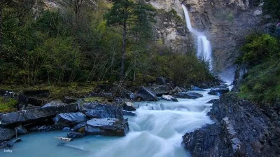 Day trip to three towns in Ordesa National Park from Zaragoza