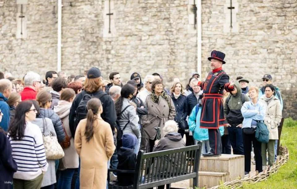 Tower of London early access with Beefeater Opening Ceremony