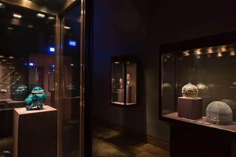 Tickets for the Imperial Treasury at Vienna Hofburg Palace