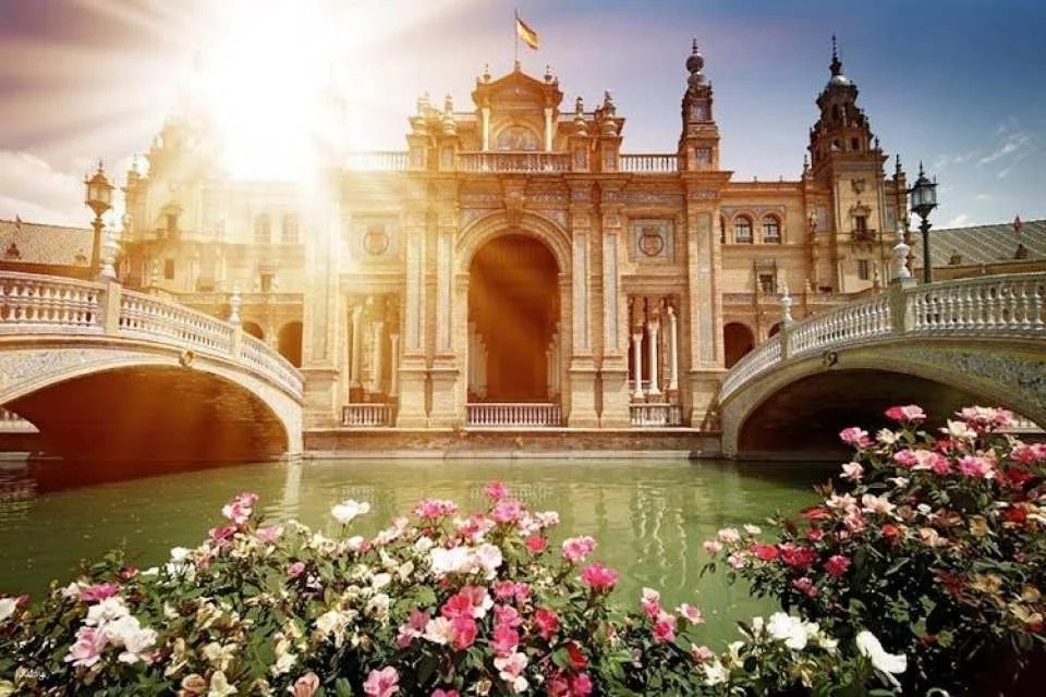 Seville guided city tour from Praia da Luz and Faro