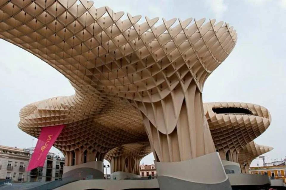 Seville guided city tour from Praia da Luz and Faro