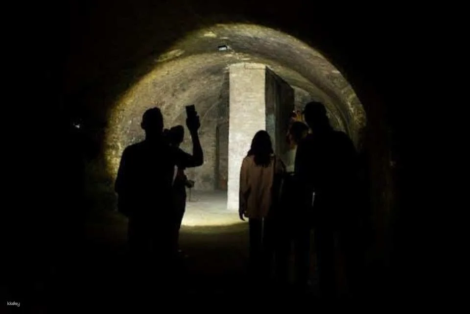 Guided tour into Vienna's hidden underworld