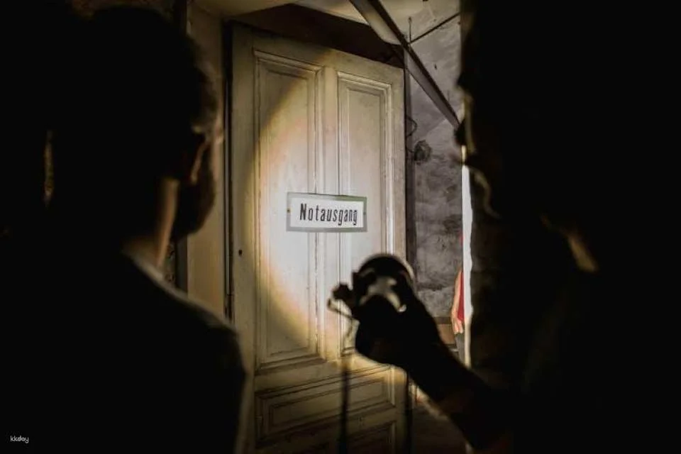 Guided tour into Vienna's hidden underworld
