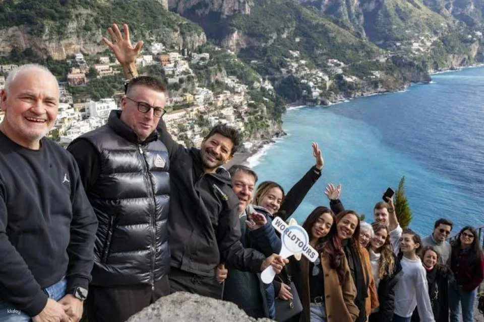 Full-day Amalfi Coast highlights tour in Positano, Amalfi and Ravello