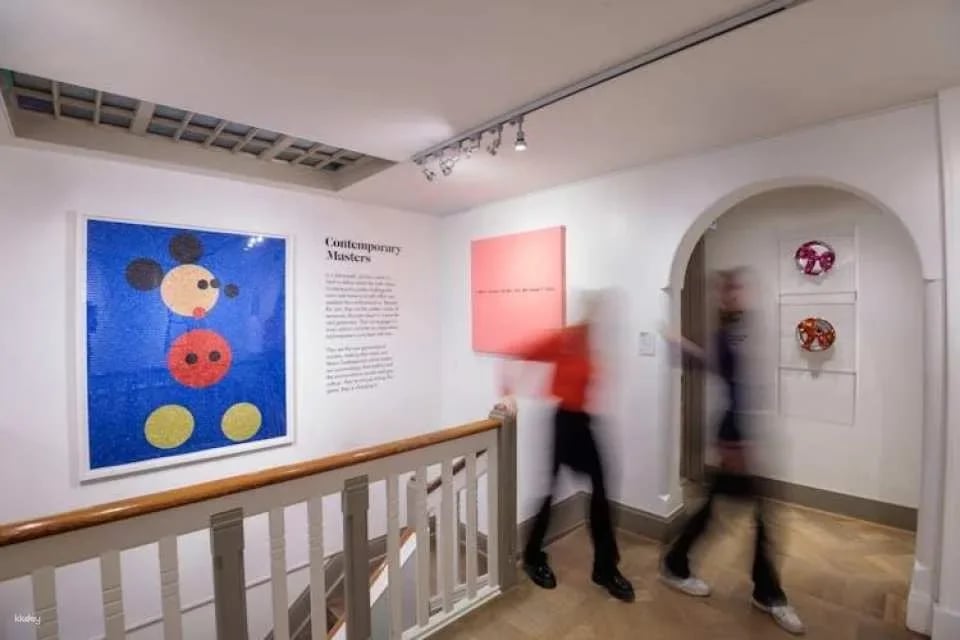 Moco Museum tickets with Banksy, Basquiat, Warhol, Kusama and more
