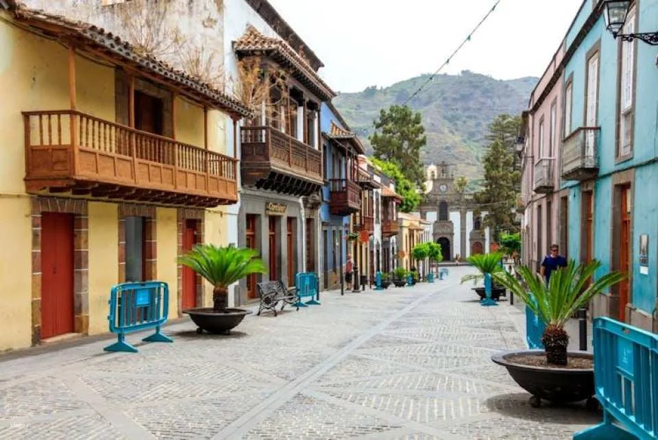 Full-day Gran Canaria tour with Teror, Tejeda and typical lunch