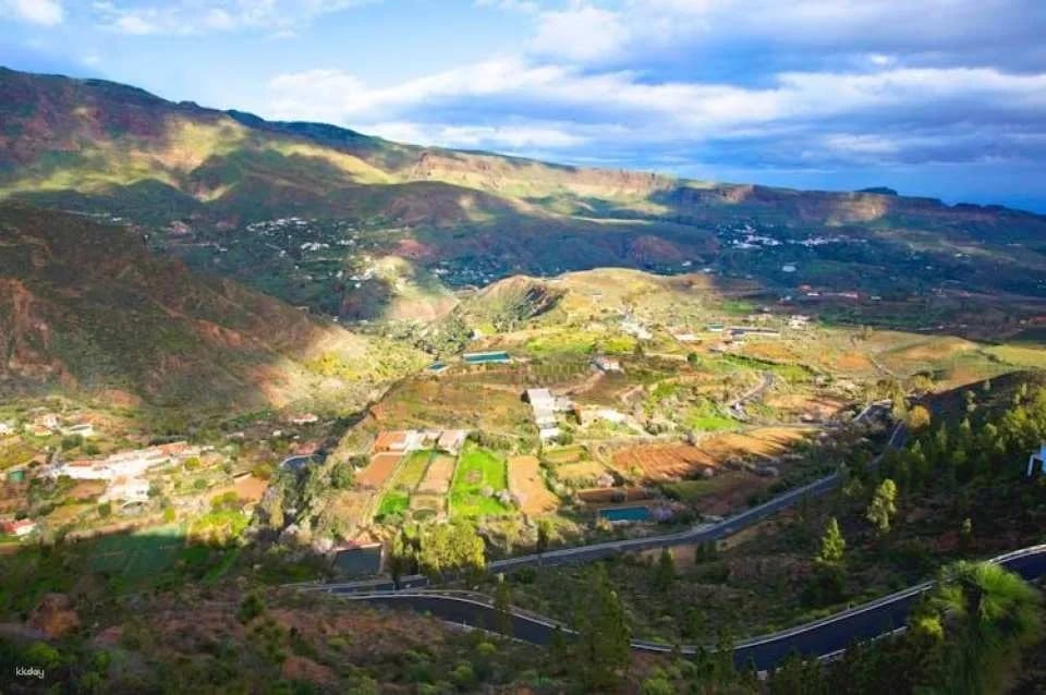 Full-day Gran Canaria tour with Teror, Tejeda and typical lunch