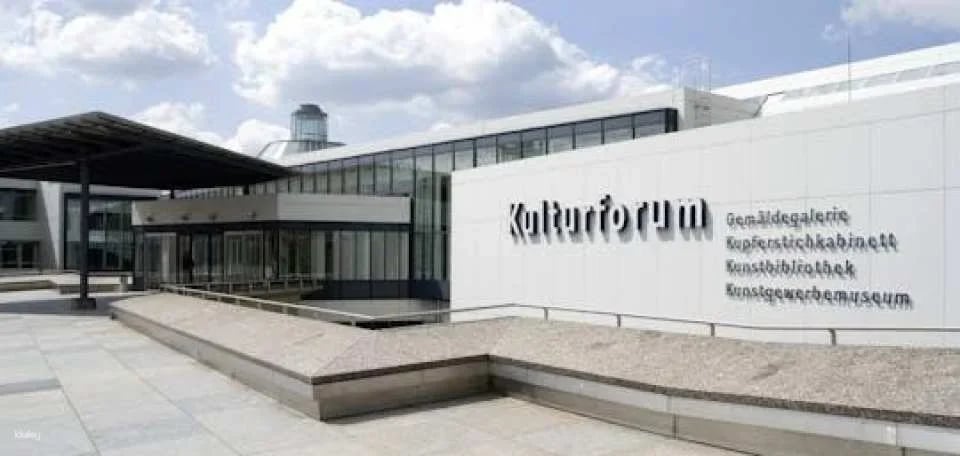 Skip-the-line ticket for the Kulturforum Berlin