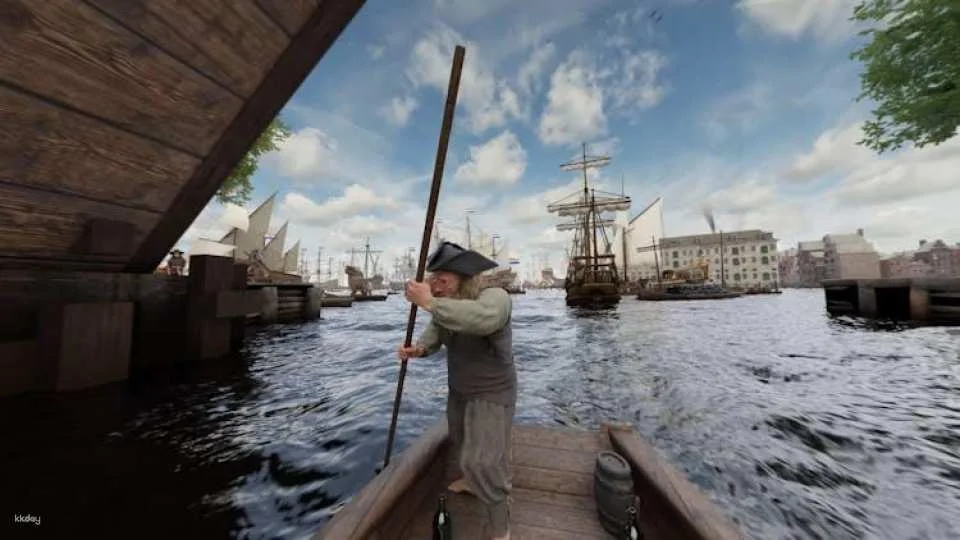 Amsterdam canal cruise with historic VR experience