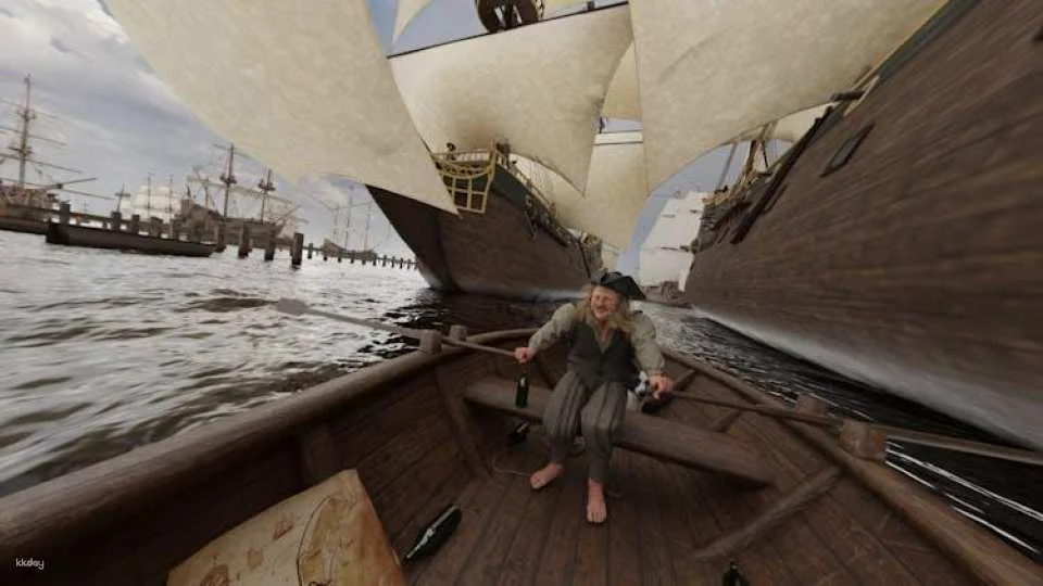 Amsterdam canal cruise with historic VR experience